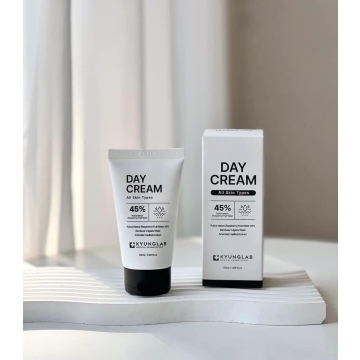Kem Dưỡng Ngày Nâng Tone Tự Nhiên KYUNGLAB (50ML)
