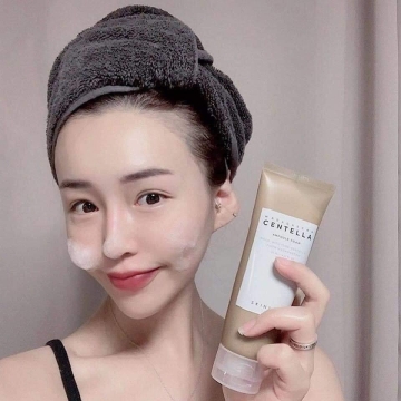 Sữa Rửa Mặt Rau Má CENTELLA SKIN 1004 (125ML)