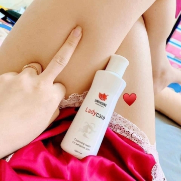 Dung Dịch Vệ Sinh Linh Hương LadyCare (150ML)