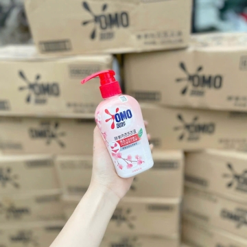 Nước Giặt Đồ Lót OMO Nhật Bản (300ML)