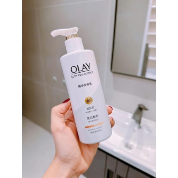 Sữa Dưỡng Thể Trắng Da OLAY (260g)