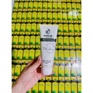 Sữa Rửa Mặt Nha Đam Huỳnh Đỗ (150ML)