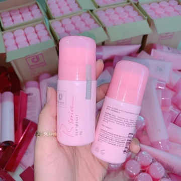 Lăn Khử Mùi Nước Hoa Rserise Thái (50ML)
