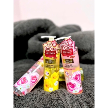 Sữa Tắm Thơm Nước Hoa CINDY BLOOM (640g)
