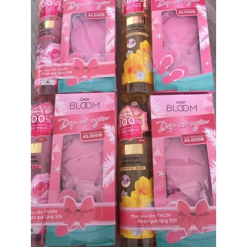 Sữa Tắm Thơm Nước Hoa CINDY BLOOM (640g)