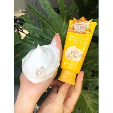 Sữa Rửa Mặt Senka Perfect Whip Nhật (100ML)