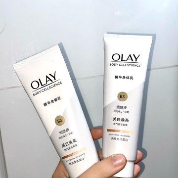 Sữa Dưỡng Thể Trắng Da OLAY (90ML)