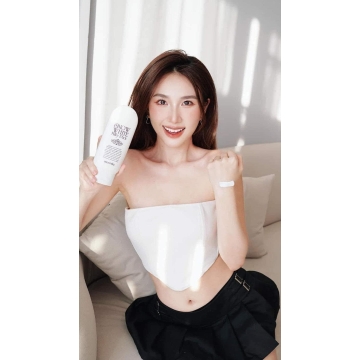 Kem Ủ Trắng Body SNOW WHITE Milky Pach (200g)